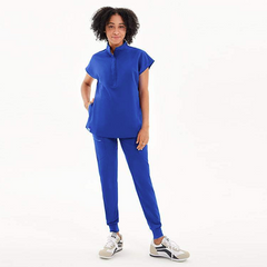 Avant Scrub Set